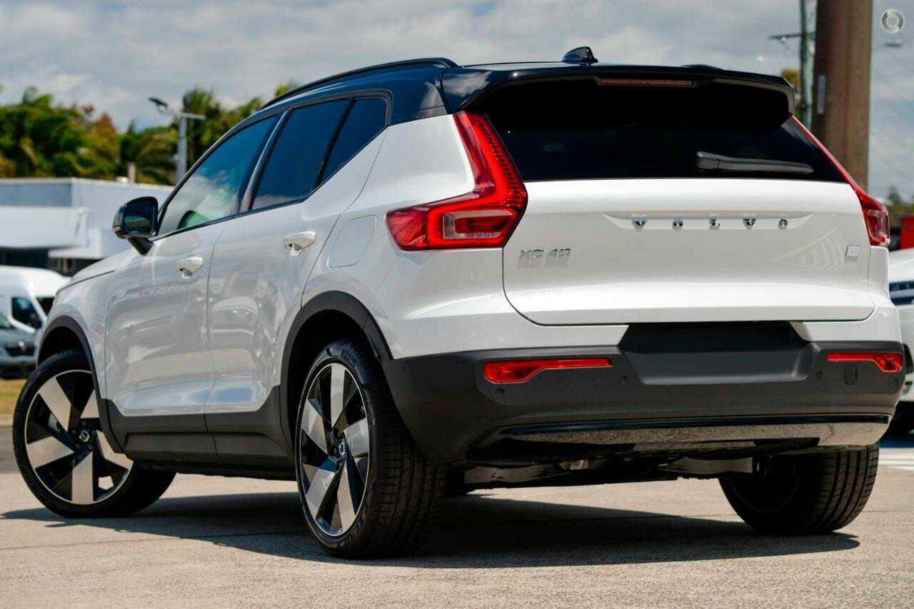 Volvo  XZ MY24 Recharge AWD Twin Pure Electric