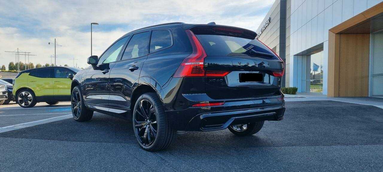 Volvo  UZ MY24 Recharge T8 Black Edition AWD Plug-In Hybrid