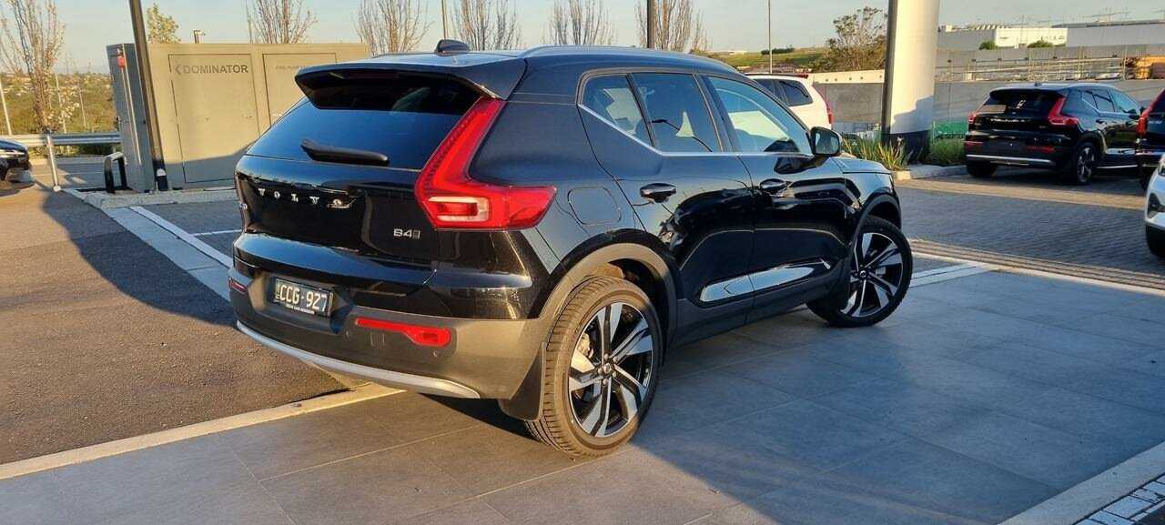 Volvo  XC40 Ultimate, B4 Mild Hybrid, Petrol, Bright