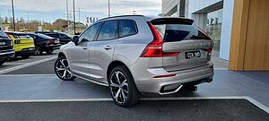 Volvo  UZ MY23 Ultimate B6 AWD Dark