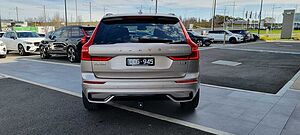 Volvo  UZ MY23 Ultimate B6 AWD Dark